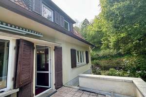 Burgblick - castle view - großzügiges Schwarzwaldhaus in Bad Liebenzell - huge Black Forest house... – Die vollständige Adresse der Immobilie erhältst du vom Anbieter., 75378 Bad Liebenzell – Vorschaubild 2