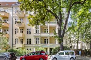 Lichtdurchflutete Altbauwohnung mit Balkon im Herzen des Rheingauviertels – Rheingaustraße 16, 12161 Friedenau, Berlin – Vorschaubild 9
