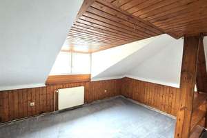 Attraktives, modernisiertes 3-Familienhaus mit Gewerbeeinheit und Doppelgarage in Iserlohn – Die vollständige Adresse der Immobilie erhältst du vom Anbieter., 58644 Iserlohn-Mitte, Iserlohn – Vorschaubild 4