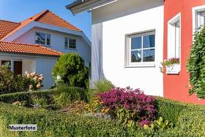 Ihr neues Zuhause - Doppelhaushälfte mit Terrasse und Stellplatz