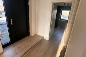 Exklusives 2.Fam Haus zur Alleinnutzung in Bester Lage - Sofort Bezugsfrei ! – Anne-Frank-Str. 51, 58739 Wickede (Ruhr) – Vorschaubild 4