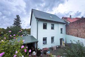 Familienfreundliches Einfamilienhaus – sofort bezugsbereit und umfassend saniert – Die vollständige Adresse der Immobilie erhältst du vom Anbieter., 6295 Lutherstadt Eisleben – Vorschaubild 1