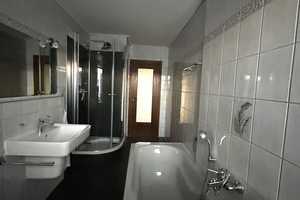 Property thumbnail 8