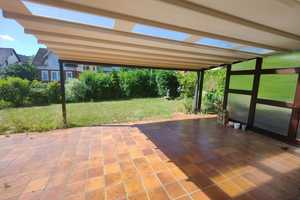 Großzügiges Wohnen mit Einliegerbereich, zwei große Terrassen, Wintergarten, Sauna und Doppelgarage – Coburg – Vorschaubild 8