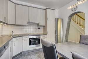 Familienparadies mit viel Platz! 7 Zimmer, Gartenidylle & Garage – Bonn – Vorschaubild 10