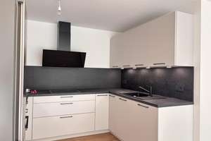 Moderne 2-Zimmer-Neubau-Wohnung mit Küche, Balkon und 2 Stellplätzen in Nürtingen-Oberensingen – 72622 Nürtingen – Vorschaubild 4