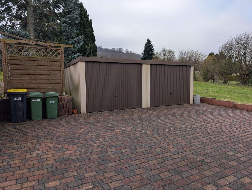 Immobilie in Auetal - Viel Platz im Grünen – gepflegtes Wohnhaus - Bild 4