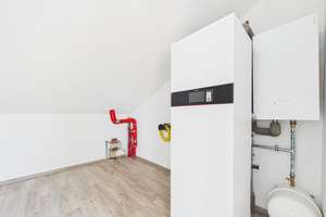Modernes und energieeffizientes Einfamilienhaus im Erstbezug mit Dachterrasse in Gangelt! – Die vollständige Adresse der Immobilie erhältst du vom Anbieter., 52538 Gangelt – Vorschaubild 23