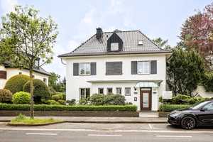 Stadtvilla mit viel Raum und großem Garten,  Alt-Baumbestand und teilgewerbl. Vermietung möglich – Neuss (Rhein-Kreis) – Vorschaubild 62