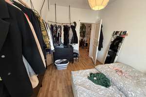 Mit Blick auf die Dächer von Dresden-Löbtau!  3-Zimmer-Wohnung mit Charme! – Die vollständige Adresse der Immobilie erhältst du vom Anbieter., 1159 Löbtau-Süd, Dresden – Vorschaubild 12