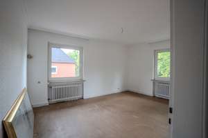 Gepflegte 3-Zimmer-Wohnung mit Dachboden-Zimmer, Garten, Garage und Stellplatz – frisch renoviert – Am Südwestfriedhof 22, 44137 Westfalenhalle, Dortmund – Vorschaubild 3
