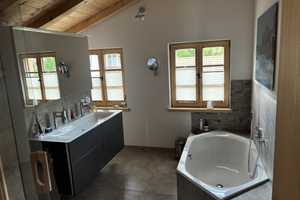 Alpenchalet mit Außenpool in bester Lage in Lenggries – Bad Tölz-Wolfratshausen (Kreis) – Vorschaubild 9