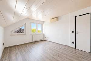 4 Zimmer Maisonette ETW mit 2 Bädern, Klima, Garage und Garten zur Mitbenutzung in Duisburg Süd – Die vollständige Adresse der Immobilie erhältst du vom Anbieter., 47249 Wanheim-Angerhausen, Duisburg – Vorschaubild 14
