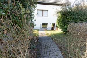 Traumhafte Wohnoase für Familien mit sehr großem schönen Garten, Einliegerwohnung und Doppelgarage – Emmendingerstraße 11, 79350 Sexau – Vorschaubild 33