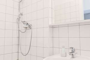 HOMESK - Sofort bezugsfreie 1-Zimmer-Hochparterre-Wohnung im Prenzlauer Berg – Choriner Straße 65, 10119 Mitte (Ortsteil), Berlin – Vorschaubild 20