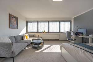 Wohnung im 14.OG mit spektakulärem Blick über Hamburg – Die vollständige Adresse der Immobilie erhältst du vom Anbieter., 22083 Barmbek-Süd, Hamburg – Vorschaubild 2
