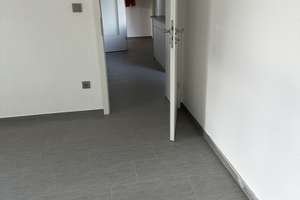 750 €, 85 m²,      2 Zimmer, Küche, Diele, Bad, Abstellkammer – Angerhauser Straße 63, 47259 Huckingen, Duisburg – Vorschaubild 8