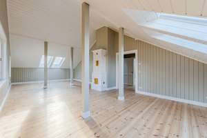Living in a listed building - attic apartment with 4 rooms on Jungfernsee in a premium location – Die vollständige Adresse der Immobilie erhältst du vom Anbieter., 14467 Berliner Vorstadt, Potsdam – Vorschaubild 7