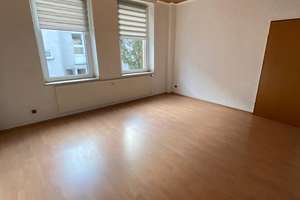 Helle 4 Zi. Wohnung im 1. OG li. in Mehrfamilienhaus – Ferdinandstr. 1, 45889 Bismarck, Gelsenkirchen – Vorschaubild 4
