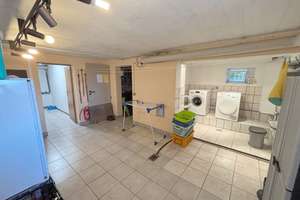 Großzügiges Wohnhaus mit Garten, Terrasse, Balkon und vielfältigen Nutzungsmöglichkeiten – 54296 Irsch, Trier – Vorschaubild 20