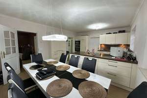 Wunderschöne Villa mit zwei Einliegerwohnungen mit viel Platz – Die vollständige Adresse der Immobilie erhältst du vom Anbieter., 24537 Gartenstadt, Neumünster – Vorschaubild 12