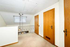 Charmantes Einfamilienhaus im Kasernenviertel-Regensburg – Die vollständige Adresse der Immobilie erhältst du vom Anbieter., 93053 Kasernenviertel, Regensburg – Vorschaubild 16