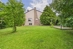 Wohnen ohne Kompromisse! 310 qm Wohnfläche, 10 Zimmer, Garten, Garage, Vollkeller und PV in Destedt! – Schulstraße 2, 38162 Cremlingen – Vorschaubild 22