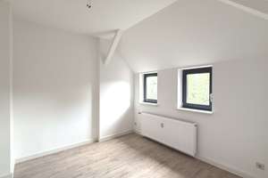 Zentral & Komfortabel - 4 Raum-Loft mit EBK, 2 Bädern & Aussicht über Chemnitz – Bernhardstraße 20, 9126 Lutherviertel, Chemnitz – Vorschaubild 20