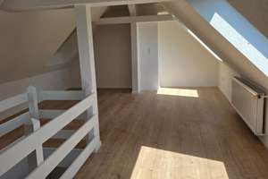 Exklusive, kernsanierte 80m² Dachgeschosswohnung mit Loft-Charakter & neuer Einbauküche – Kleine Burgholzstraße 16, 44145 Nordmarkt, Dortmund – Vorschaubild 4