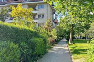 Vermietete 2,5-Zi.-Whg. + Süd-Loggia + EBK + ruhige Lage in Steglitz/LANKWITZ mit Potenzial – Die vollständige Adresse der Immobilie erhältst du vom Anbieter., 12247 Lankwitz, Berlin – Vorschaubild 6