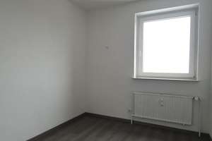 Frisch renovierte 4 Zimmer Wohnung in Siegen sucht nette Mieter – Ypernstr. 190, 57072 Siegen, Siegen – Vorschaubild 9