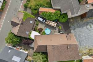Charmantes Einfamilienhaus mit großem Nebengebäude in Grünberg / Beltershain! – Die vollständige Adresse der Immobilie erhältst du vom Anbieter., 35305 Grünberg – Vorschaubild 18