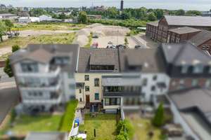 Gepflegtes 3-Parteienhaus in Krefeld-Uerdingen – Solide Kapitalanlage mit Entwicklungspotenzial – Die vollständige Adresse der Immobilie erhältst du vom Anbieter., 47829 Uerdingen, Krefeld – Vorschaubild 2