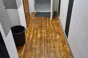 Teilmöbilierte, gepflegte 1,5-Zimmer-Dachgeschosswohnung mit EBK in Junkersdorf, Köln – Marsdorferstr 31, 50858 Köln – Vorschaubild 13