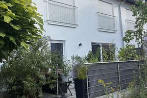 Einfamilien-Reihenendhaus mit 7 Zimmern in DA-Eberstadt