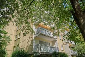 3-Zimmer-Wohnung in begehrter Münchner Lage – gepflegt und bezugsbereit nach Absprache – Die vollständige Adresse der Immobilie erhältst du vom Anbieter., 80993 Alt-Moosach, München – Vorschaubild 2