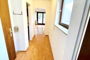 Erholungsoase - Schöne, helle 1-Zimmer-OG-Wohnung mit großem Balkon – Die vollständige Adresse der Immobilie erhältst du vom Anbieter., 70619 Heumaden, Stuttgart – Vorschaubild 6