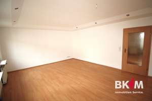 Doppelhaushälfte mit Einliegerwohnung – modernisiert & zentral – Die vollständige Adresse der Immobilie erhältst du vom Anbieter., 72764 Reutlingen-Mitte, Reutlingen – Vorschaubild 27