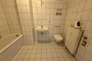 1. OG mit großem Süd-Balkon in Küchwaldnähe - ab sofort frei – Glauchauer Straße 15, 9113 Chemnitz – Vorschaubild 6