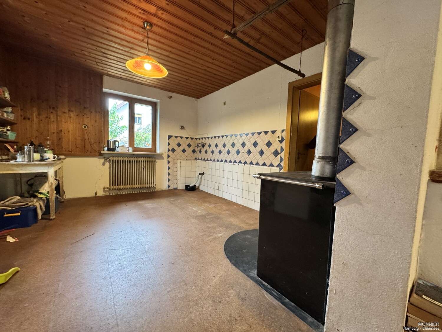 Immobilie in Trostberg - Idyllisches Ein,- bis Zweifamilienhaus in bester Lage - Bild 2