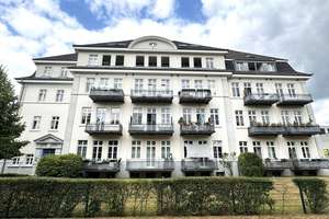 Altbaucharme trifft modernes Wohnen: Maisonette mit hohen Decken, Galerie, Loggia & Stellplatz! – 48159 Uppenberg, Münster – Vorschaubild 2