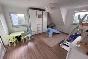 Sanierte Doppelhaushälfte mit großzügigem Garten, ideal für die kleine Familie! – Josenhansstr. 3, 70499 Weilimdorf (Ortsteil), Stuttgart – Vorschaubild 12