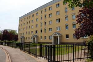 4 Zimmer Wohnung mit Balkon