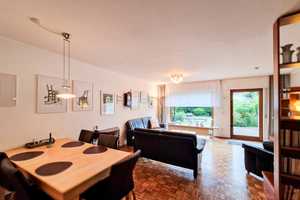 Pulheim: Top Doppelhaushälfte mit Garten, Dachgeschoss, Garage, Keller – bezugsfrei & Volleigentum! – Rhein-Erft-Kreis – Vorschaubild 3