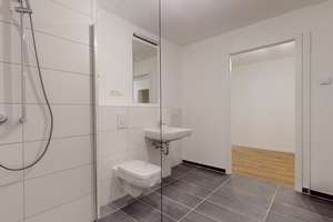 Einziehen und Wohlfühlen: 3-Zimmer-Wohnung mit EBK und Balkon – Die vollständige Adresse der Immobilie erhältst du vom Anbieter., 47803 Inrath/Kliedbruch, Krefeld – Vorschaubild 9