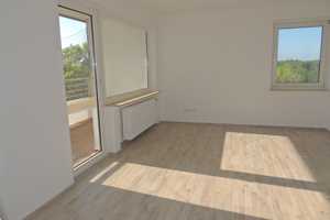 RENOVIERTE 3-ZI.-WOHNUNG IM 2. OBERGESCHOSS M. AUFZUG U. BALKON IN RUHIGER LAGE VON KR.-GARTENSTADT – Stettiner Straße 27, 47829 Krefeld – Vorschaubild 6
