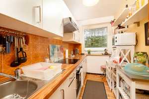 Reserviert | Solide Kapitalanlage: Vermietete 3-Zimmer-Wohnung mit Süd-Balkon – Hamburg – Vorschaubild 3