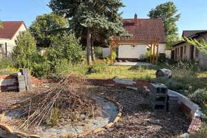 Familienfreundliches Einfamilienhaus mit großem Grundstück, Kamin, Nebengebäuden und viel Potenzial – Die vollständige Adresse der Immobilie erhältst du vom Anbieter., 1979 Lauchhammer – Vorschaubild 11