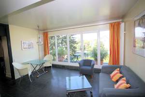 Junkersdorf - helle 2 Zimmer - hohe Decken - Tageslichtbad - 2 Balkone - EBK - Aufzug – Wilhelm-von-Capitaine-Straße 20, 50858 Junkersdorf, Köln – Vorschaubild 3