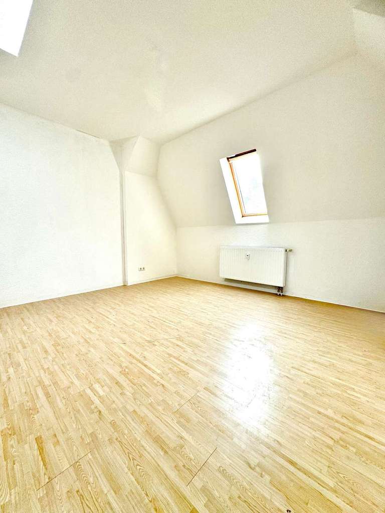 Immobilie in Schönebeck (Elbe) - Schönebeck: Lukratives Mehrfamilienhaus im Zentrum - Bild 3